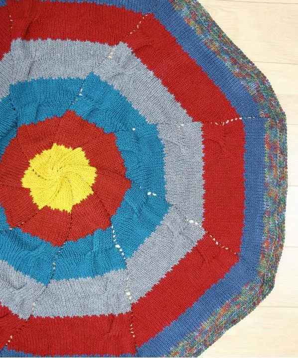 Knitted Throw Radiance