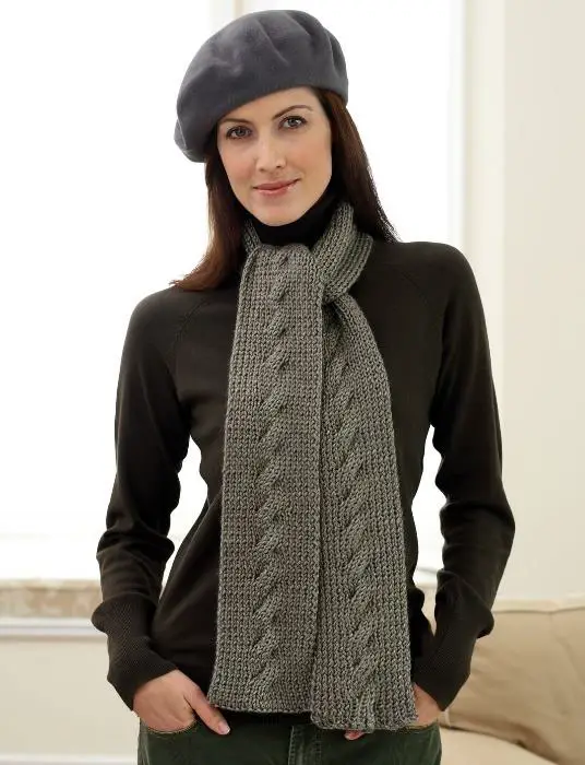 Cable Knit Stylish Scarf