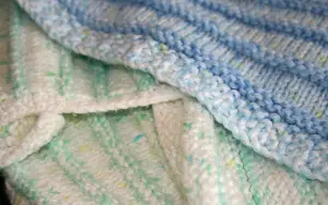 Knitting Patterns For Baby Blankets Stripy Cozy