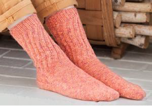 Knitting Lace Toe-Up Socks Pattern